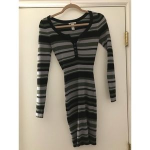 Long sleeve dress